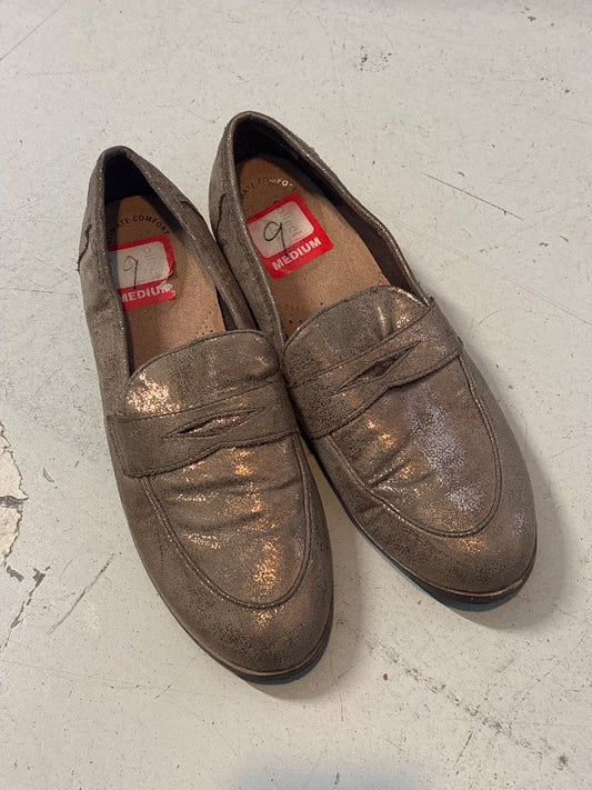 Clarks skór