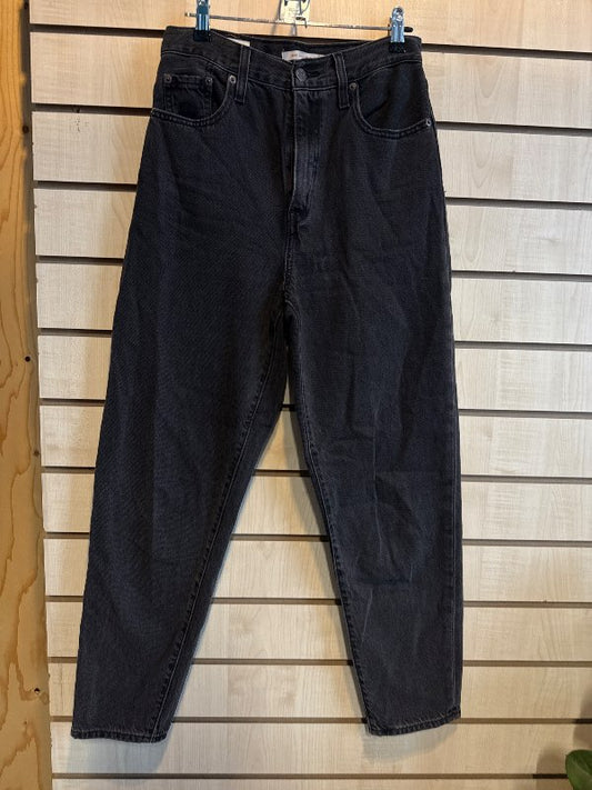 Levis buxur