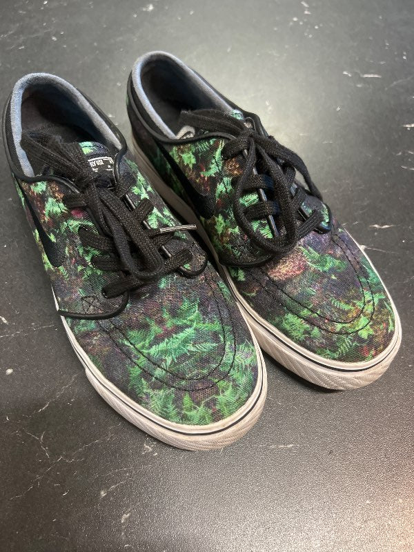 Nike Janoski skateboard
