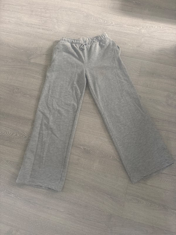 Stradivarius gráar buxur
