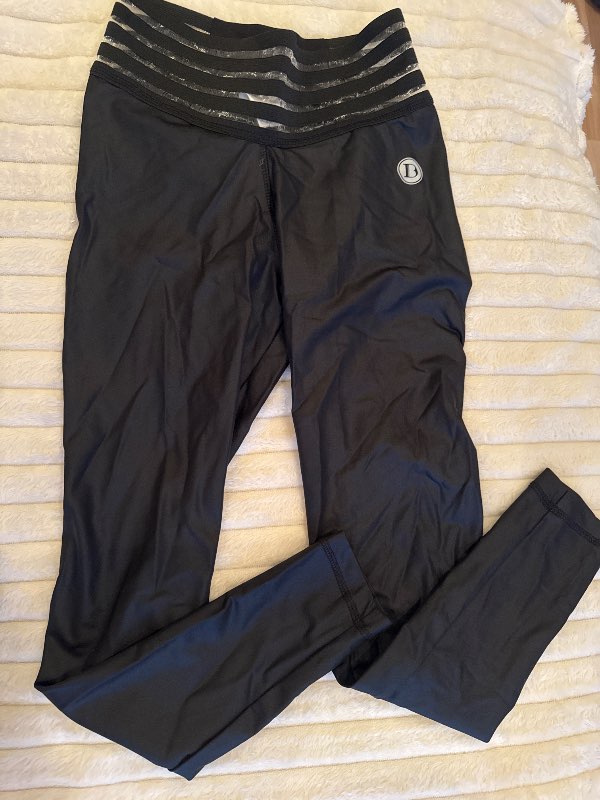 Íþróttabuxur svartar