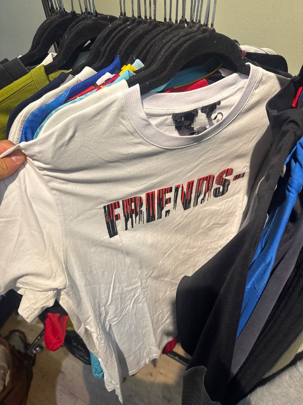 Vlone tee