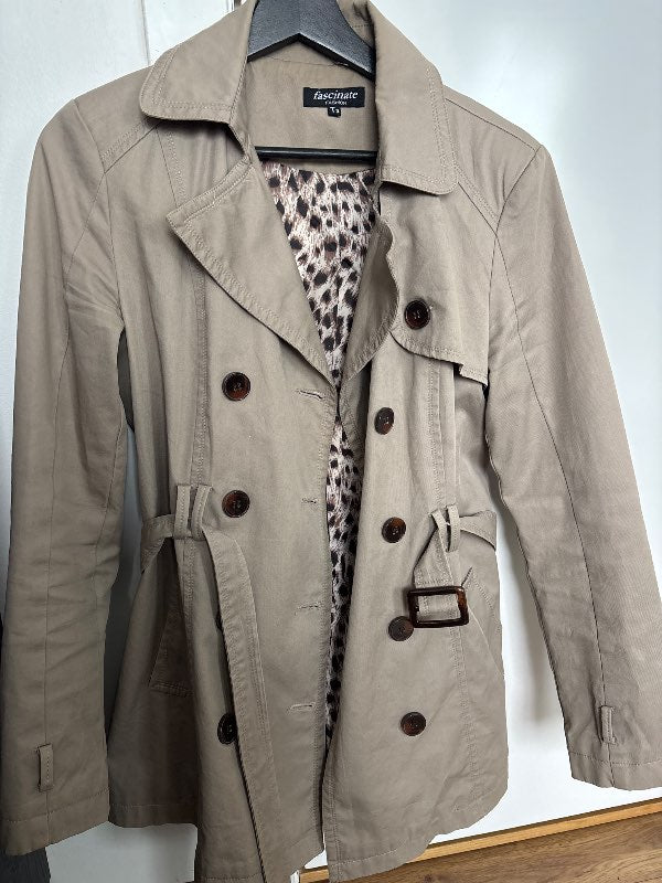 Vintage leopard print frakki