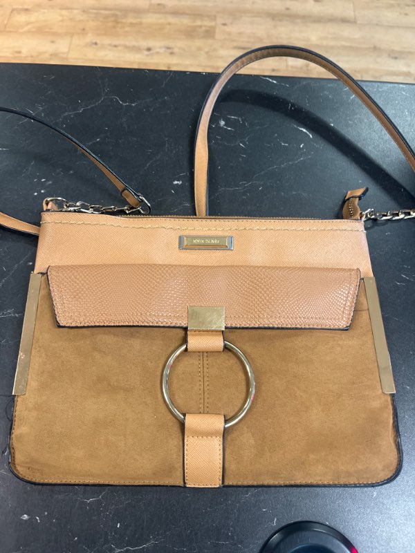 River Island taska