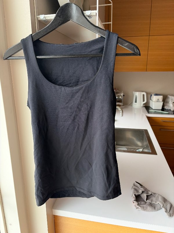 V zara bolur svartur hlyra