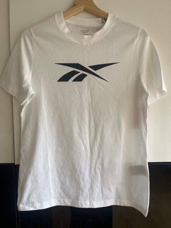 Nýr Stuttermabolur Reebok