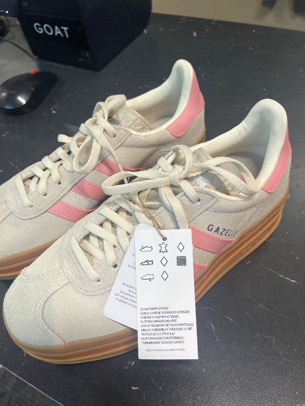 Gazelle Adidas skór