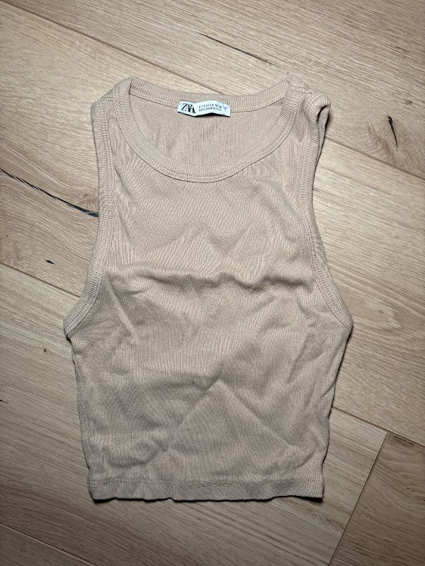 Beige tanktop