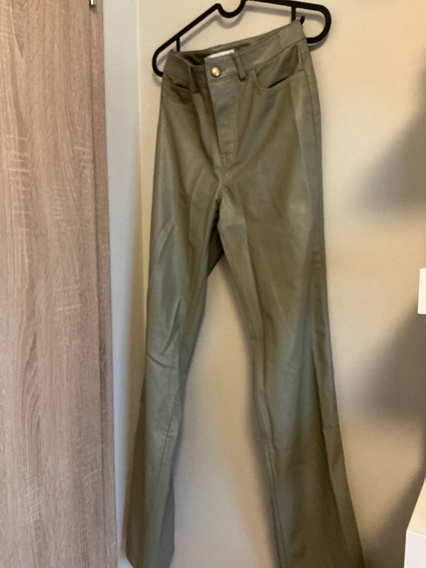 Grænar ledurbuxur Zara