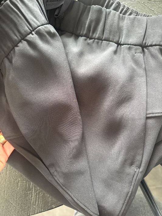 Lululemon svartar buxur