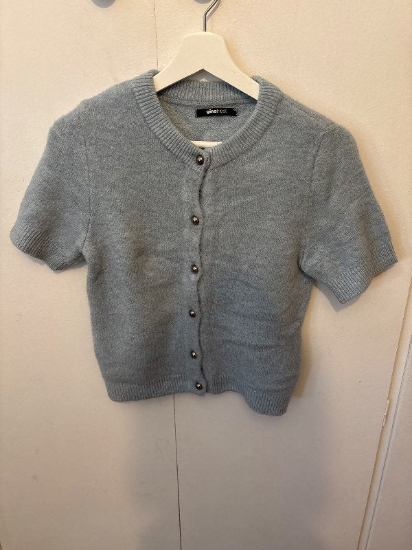 Gina Tricot peysa