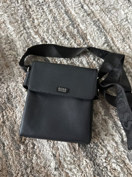 Boss bag replica