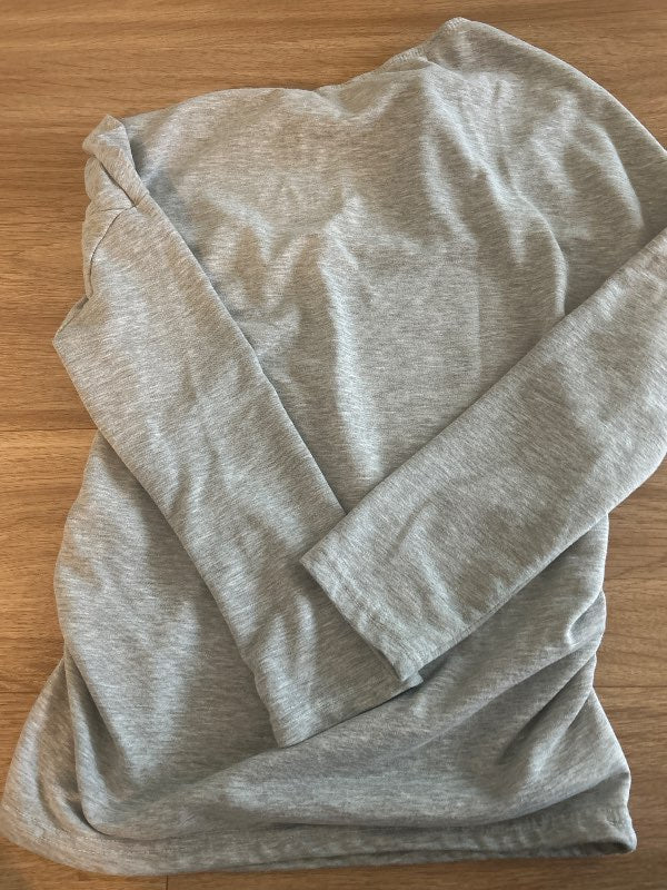 Offtheshoulder peysa