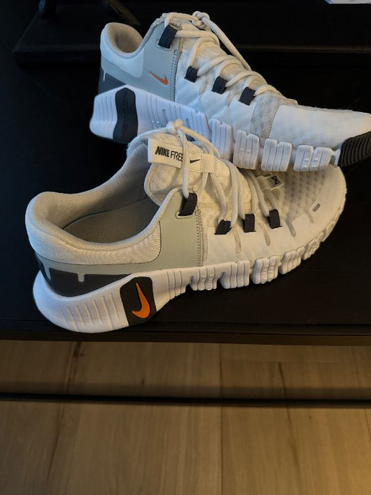 Nike Metcon Free Hvítir