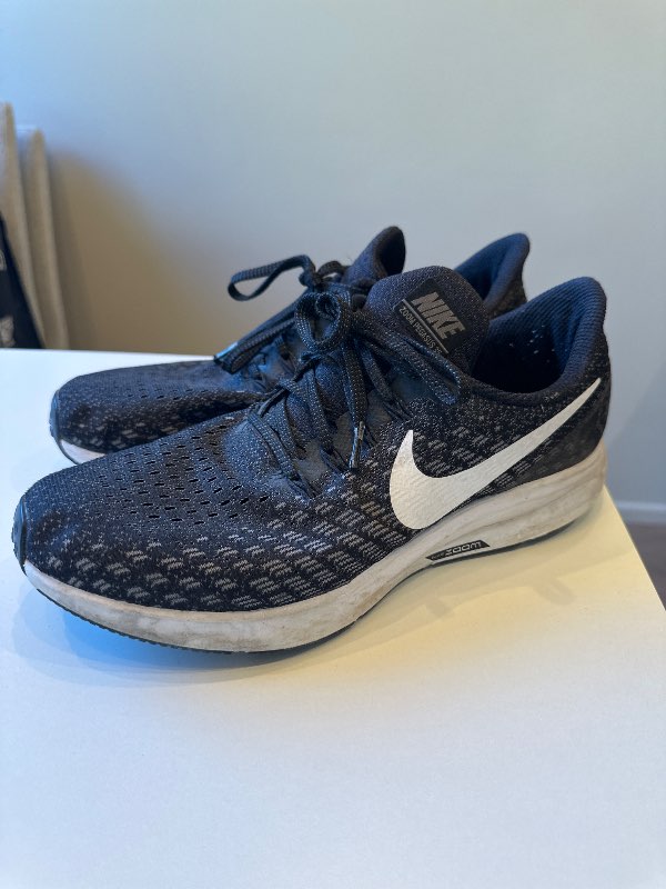 Nike hlaupaskór svartir