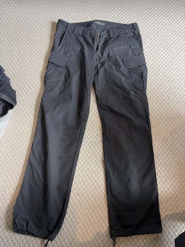 5.11 Tactical bxur svartar