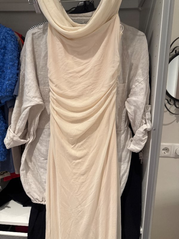 Árshátiðar kjoll beige