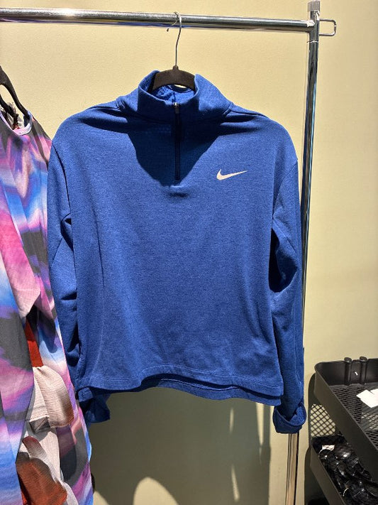 Nike peysa