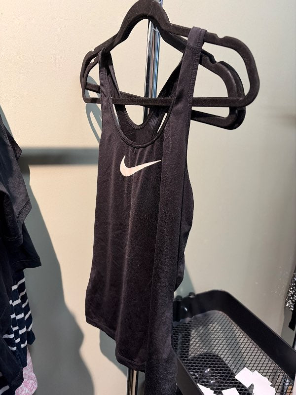Nike bolur