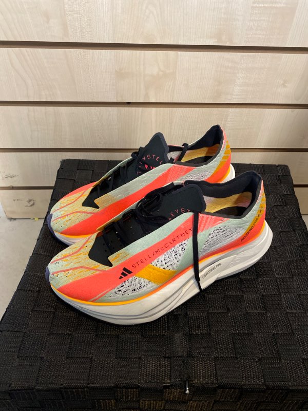 Adizero skór