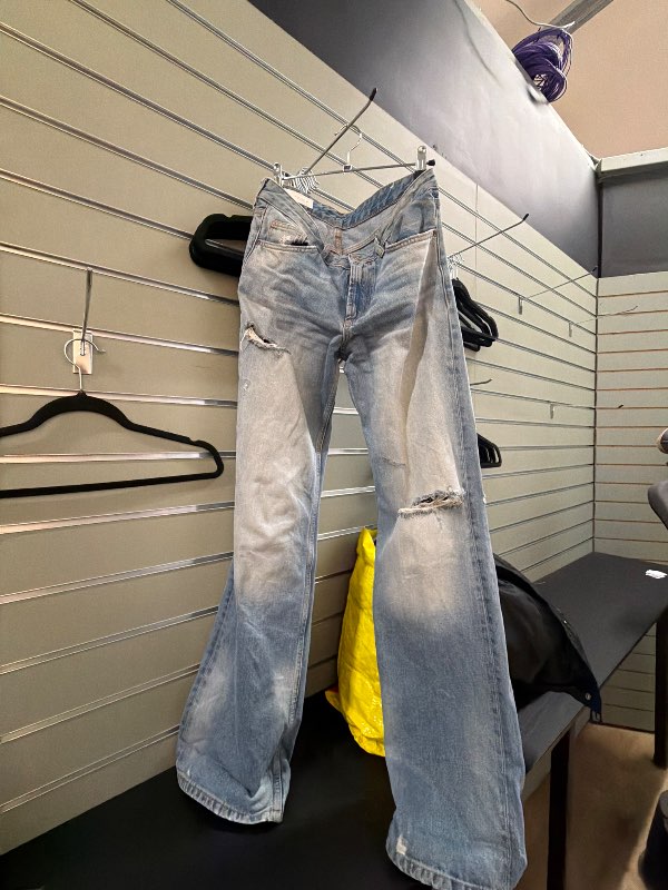 Bláar gallabuxur zara