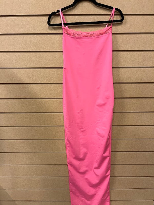PLT pink kjóll