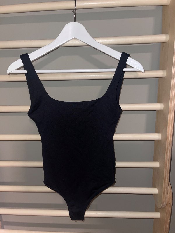Zara samfella svört
