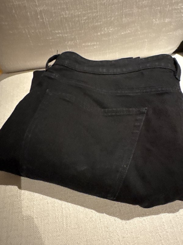 Boss buxur 38 svartar