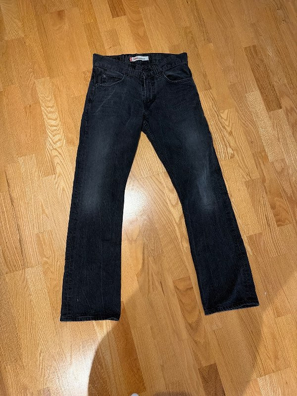 Svartar bootcut gallabuxur GÞ