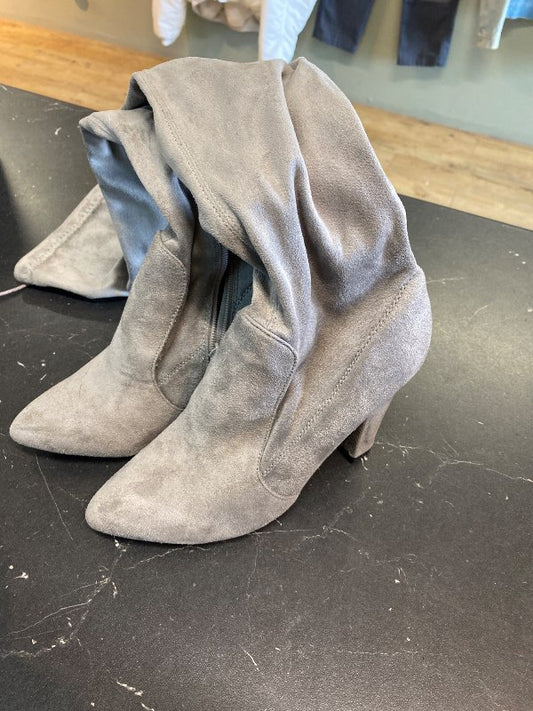 Public desire boots