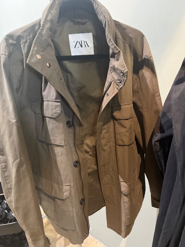 Zara nýr gtænn jakki