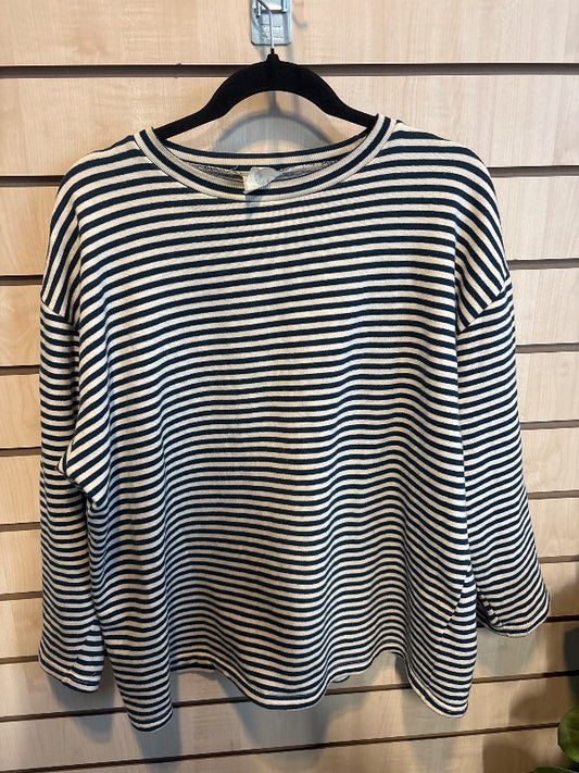 Striped peysa