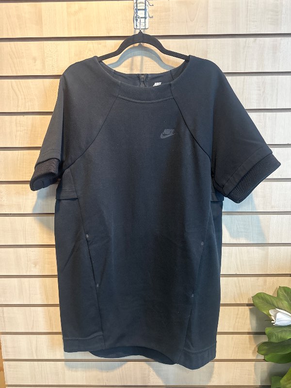 nike kjóll