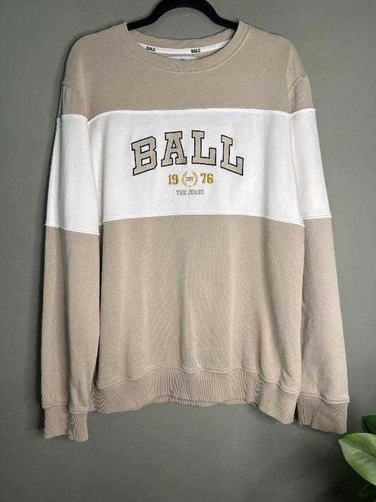 Ball peysa