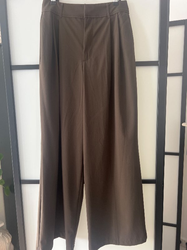 ZARA loose cut buxur ónotaðar