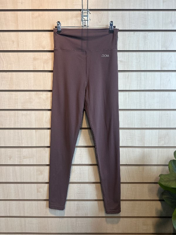 dom leggings