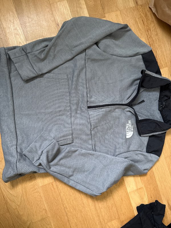 TNF GREY MAN