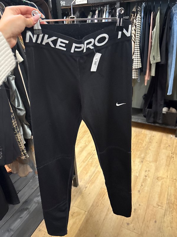 Nike pro leggings