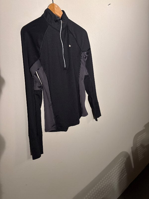 Nike bolur síðerma svartur