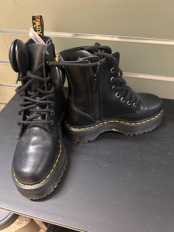 2 Dr Martens skór 37