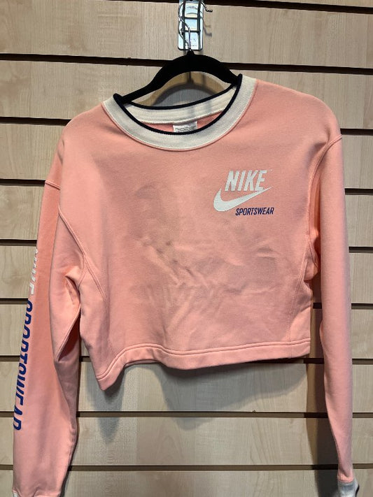 Nike sportswear