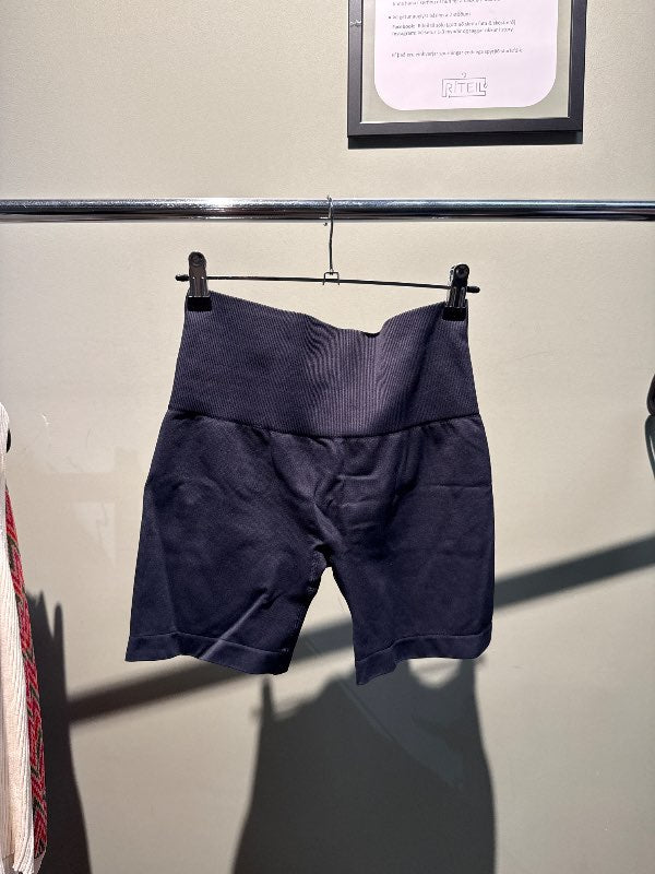Íþróttastuttbuxur ASOS