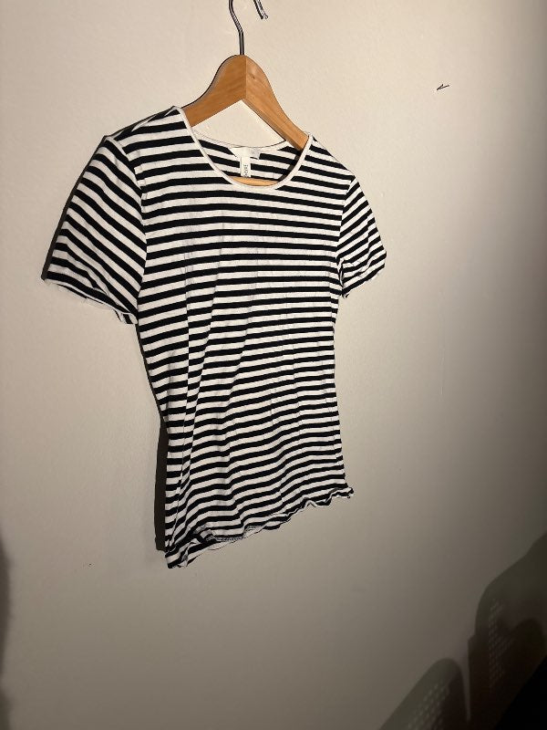 H&M röndóttur bolur