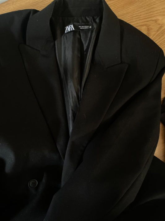 Zara svartur blazer