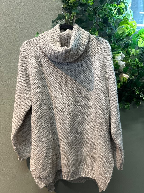 DKNY peysa