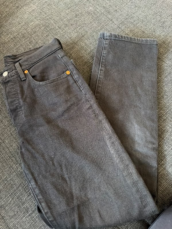 Levis 501 gallabuxur svartar