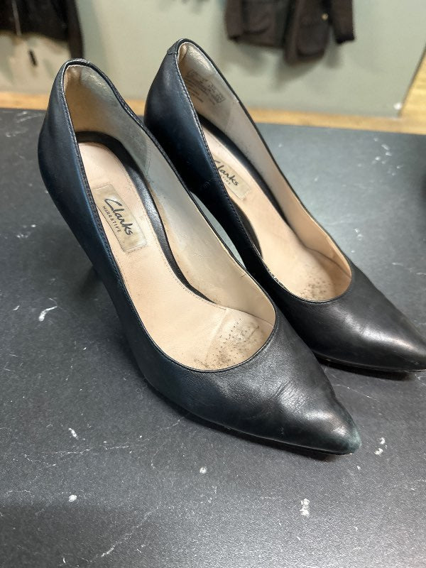 Clarks hælar