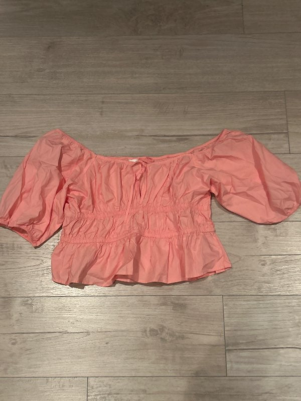 Peach bleikur bolur