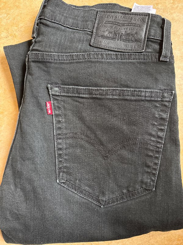 Levi’s 502
