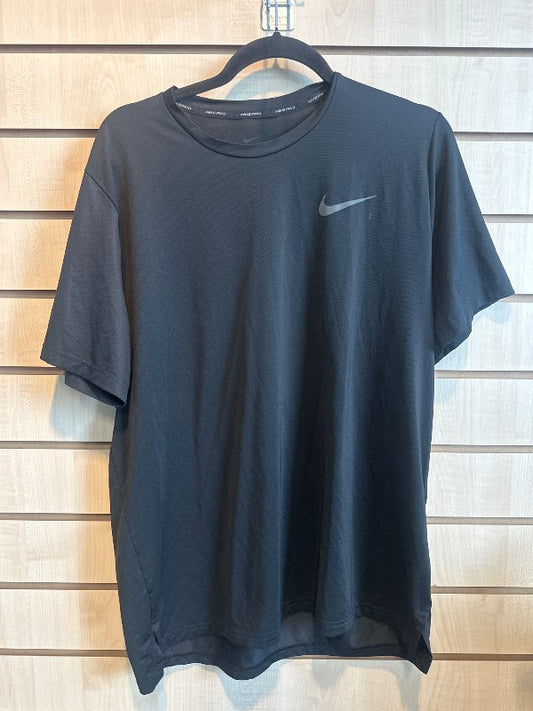 nike svartur bolur